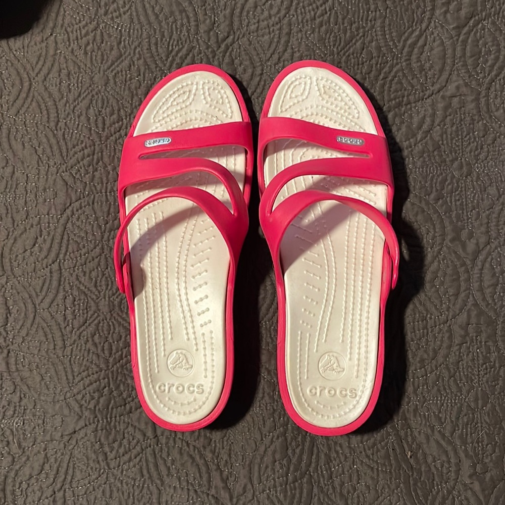 Crocs - Hot Pink Sandals, no tags, worn once
